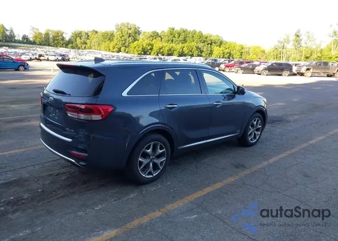2017 Kia Sorento 3.3L Sxl z USA, uszkodzony, nr VIN 5XYPKDA50HG237412